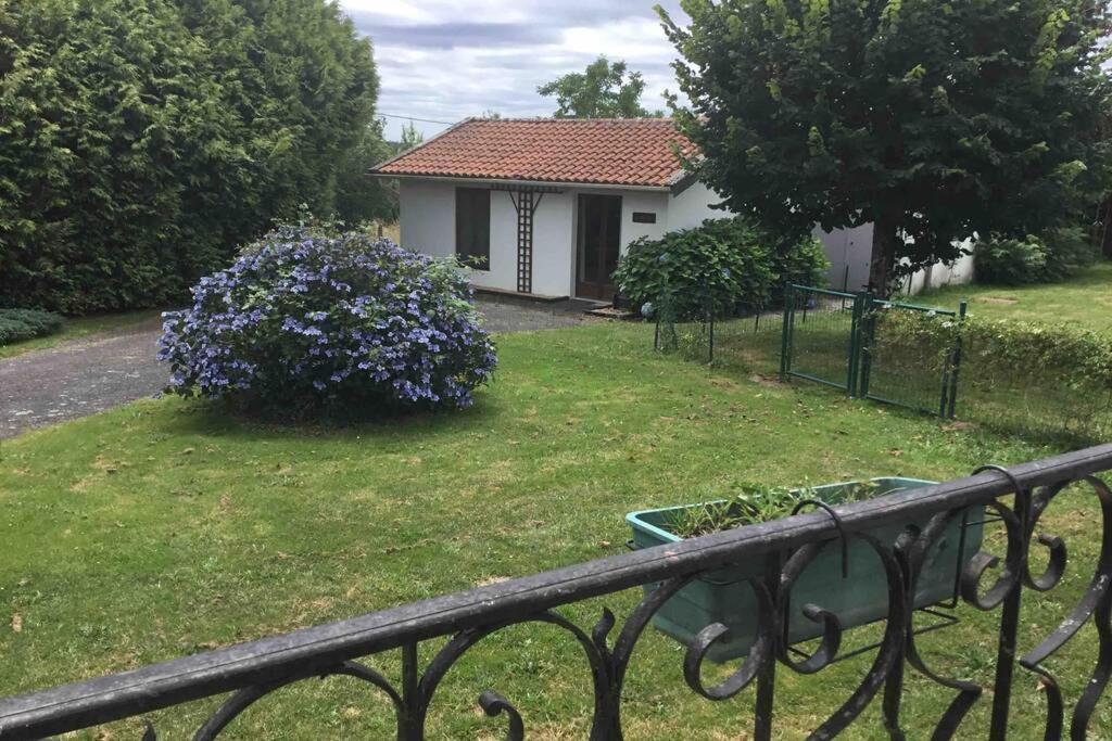 Breesfalt Gite Accomodation Maisonnais-Sur-Tardoire Exterior foto