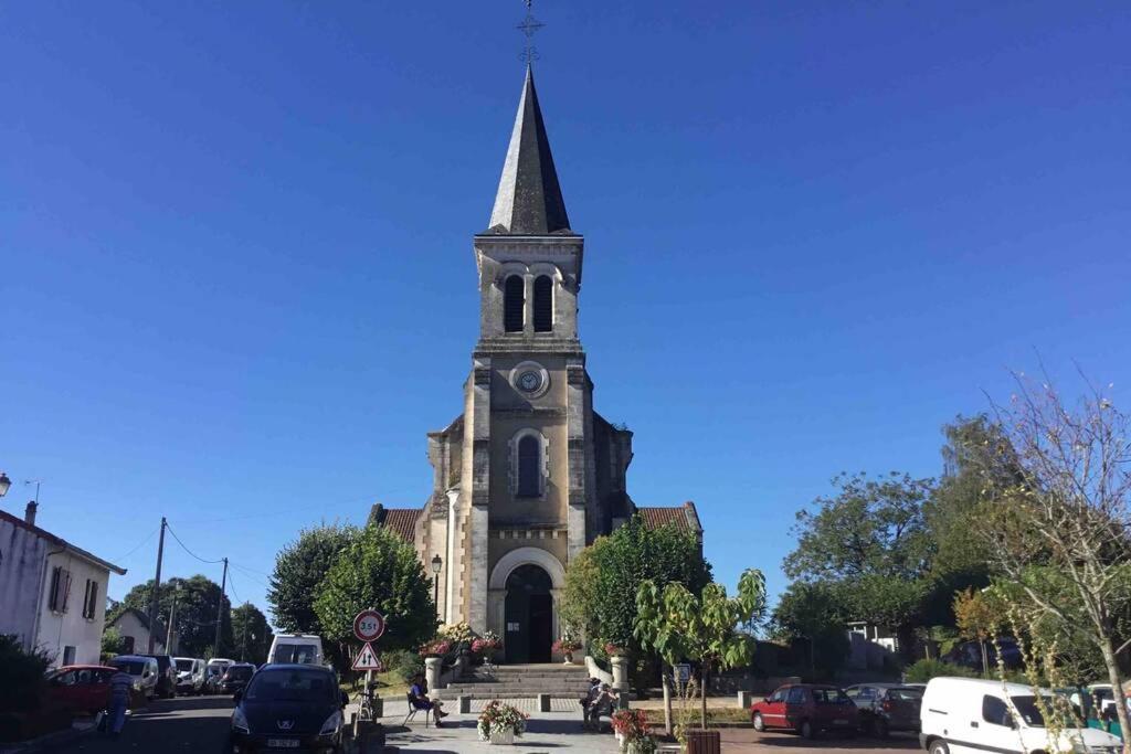 Breesfalt Gite Accomodation Maisonnais-Sur-Tardoire Exterior foto